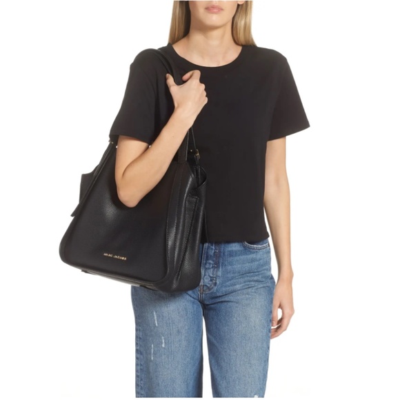 NWT $450 MARC JACOBS The Director Faux Leather Tote in Black! - Picture 6 of 7